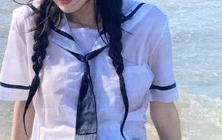 如果网页上有点污，那我只想在17一起吃瓜上撒野!