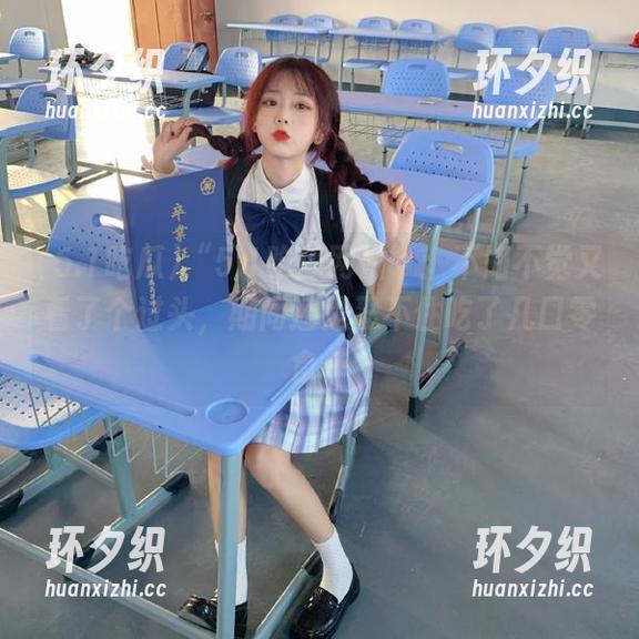 5.1吃瓜 “5.1吃瓜网站”:不知不觉又看了个过头,期间还是忍不住吃了几口零食…