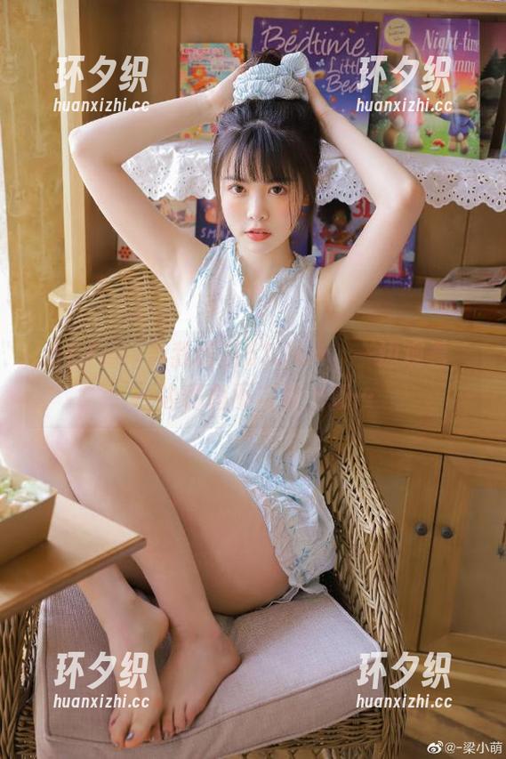 当我盯着51.fun，一边观看，一边嘴角不自觉上扬…