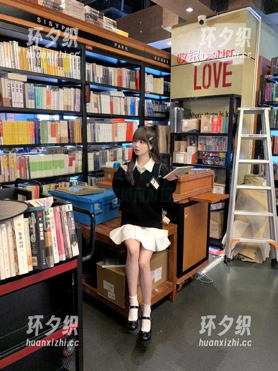 吃瓜不止于新闻，51cg.fun苹果版教你如何瓜田李下！