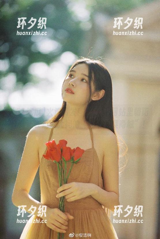 火速转发！51吃瓜网站里朝阳群众正在追究大妈的“神奇蔬菜商城”！