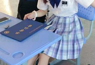 此刻更新：51吃瓜网今日吃瓜，心里痒痒的，话说这瓜好吃吗？