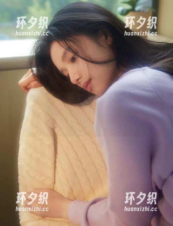 每次打开“51吃瓜群众”的地址，就像打开了潘多拉的盒子，期待又不安。