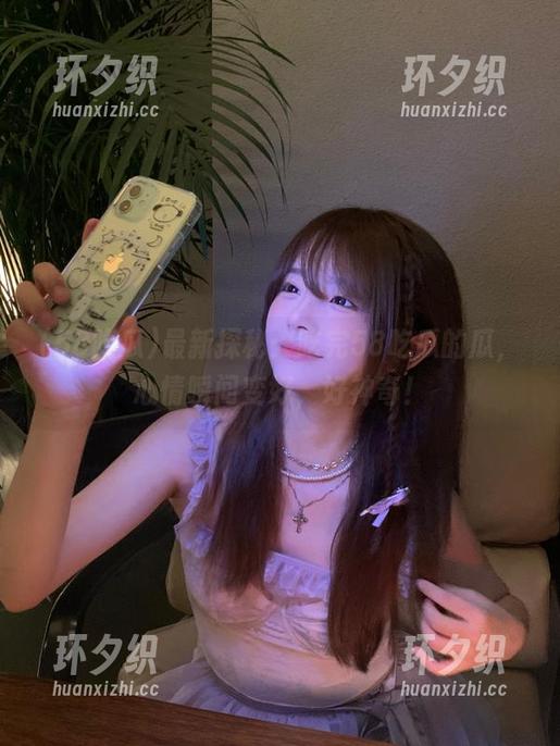 58吃瓜 最新探秘:吃完58吃瓜的瓜,心情瞬间变好,好神奇!