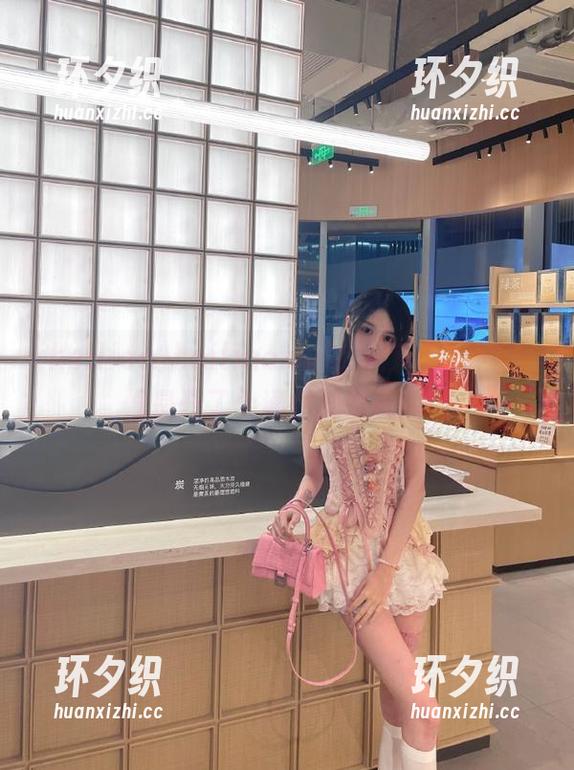 heiliao heiliao.su的入口有点神秘,像是开了个通往异次元的门