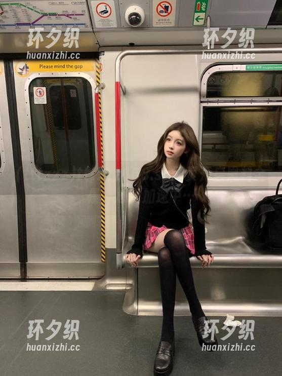 tttzzz tttzzz668.su网页开启黑料全景,心跳加速中…