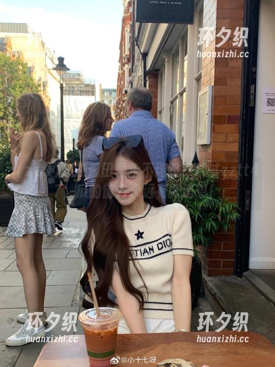 想在瓜田里永不迷路？试试zztt47，瓜的前方永远有新消息！