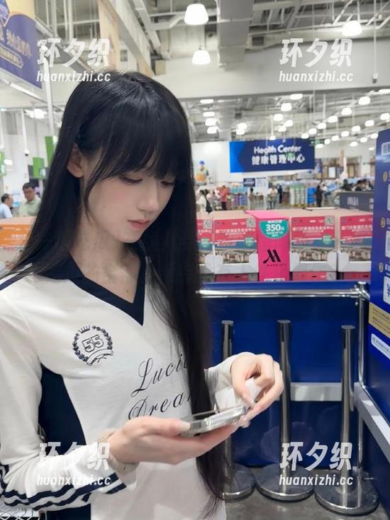 在线八卦，我就想问问，一起吃瓜的全部视频有没有人性化操作？