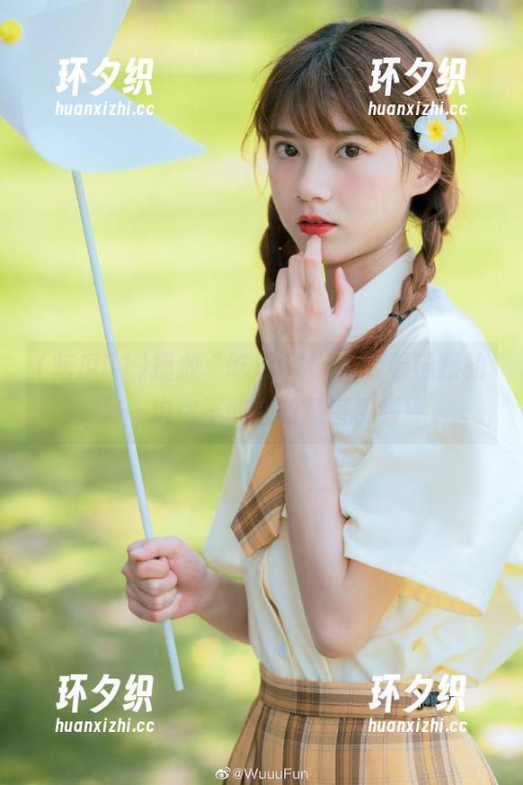 播放“吃瓜51”，看看链接的另一边你不敢信的荒唐视频！