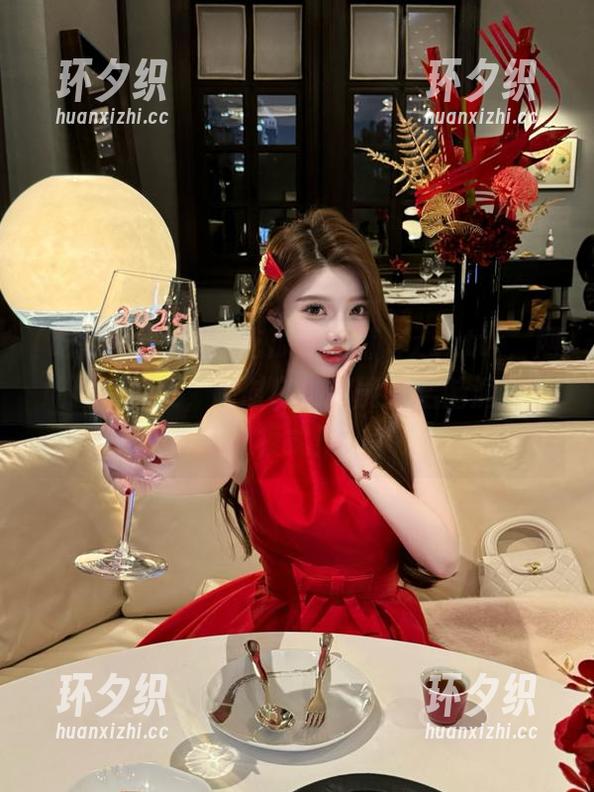 吃瓜网不打烊 吃瓜网不打烊zzzttt,网址犹如沙发,随时随地都能开启脑洞大开模式!
