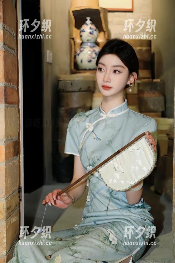 资源长草？没关系！带你吃瓜，轻松一天搞定烦恼。