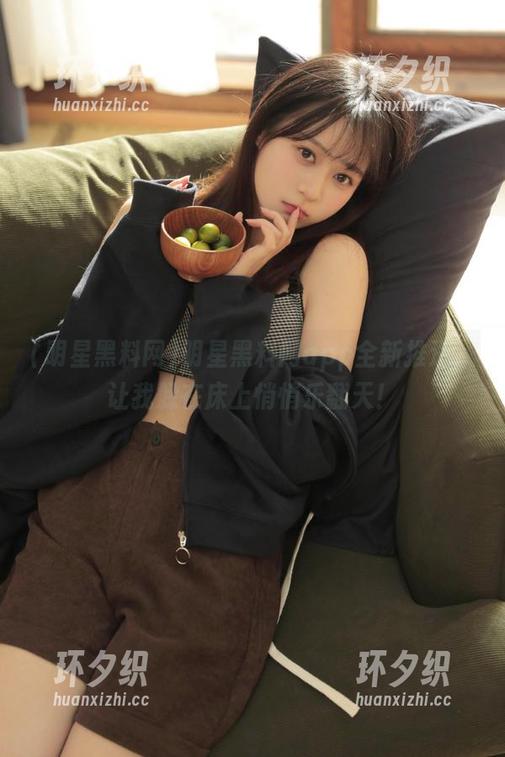 明星黑料网app全新推送，让我躲在床上悄悄乐翻天！