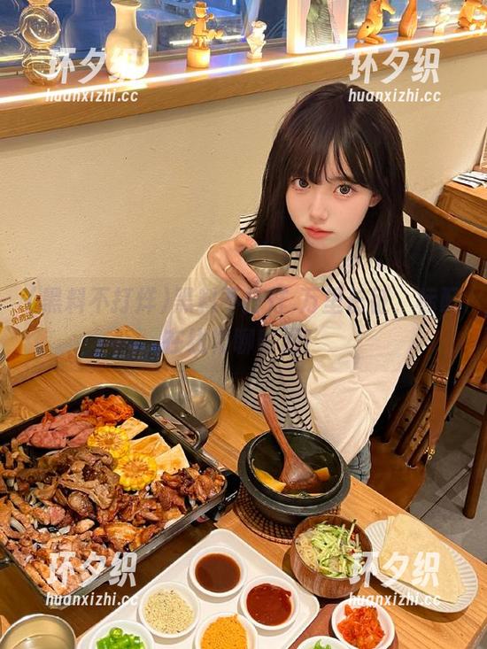 黑料不打烊,万里长征，标配在线畅聊时间！