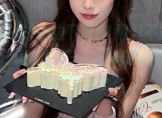 一边下着91黑料不打烊，一边享受吃瓜的优雅——这样的快感…唔，要不太露骨？