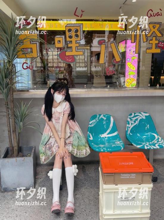 黑料不打烊 每次打开“黑料不打烊tttzzz07.su”,我心里的收藏夹就像掉进了八卦的海里,乐此不疲!