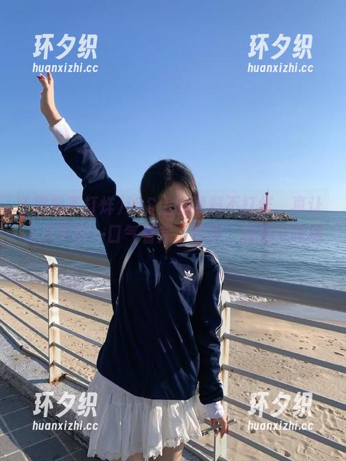 iOS上的黑料不打烊，真让人忍不住一口气看完，哎呀，肆意玩味啊～