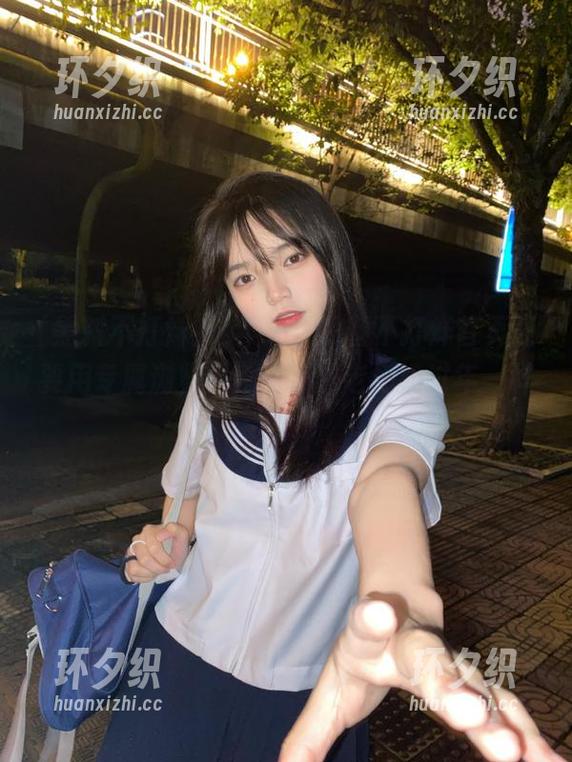 黑料不打烊 这年头,黑料不打烊首页还要用专属浏览器,简直跟老奶奶过年一样!