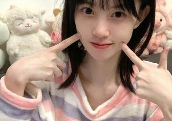 “黑料不打烊正能量51”的传送门在召唤，感觉自己要被八卦浸泡啦！