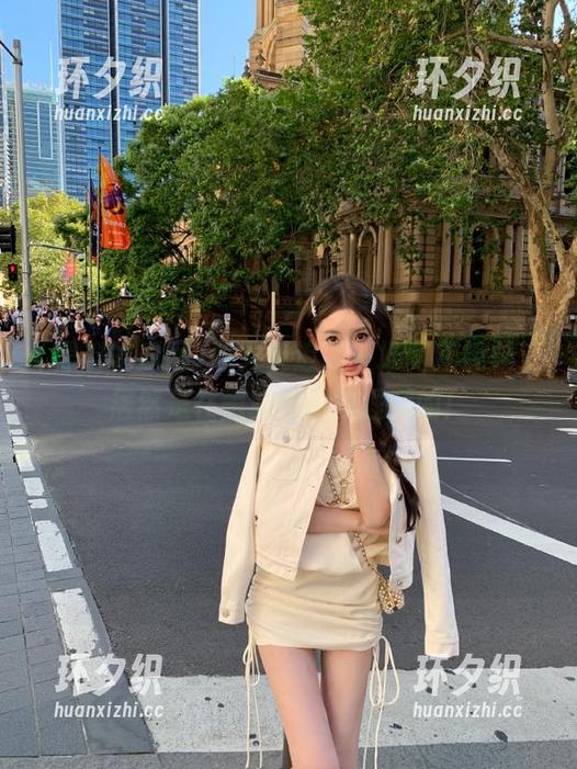 今天又追了一堆网红视频，居然是在黑料吃瓜网埋藏的！