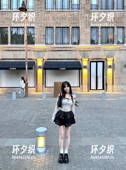 快来插入黑料正能量不打烊的传送门，在线热点一网打尽！