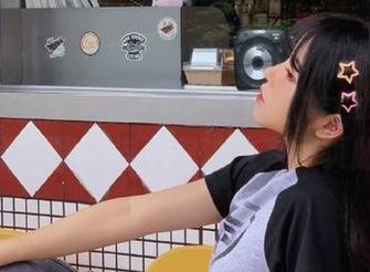 黑料社正能量tttzzz苹果版，别说我没告诉你这边有网页版哦！