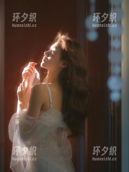 今天的黑料网页更新太频繁了，是想我刷到手软吗？不如给我查几条八卦再说。